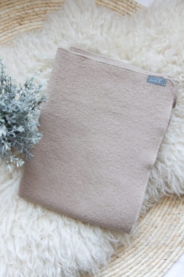 Wiegdeken wol beige