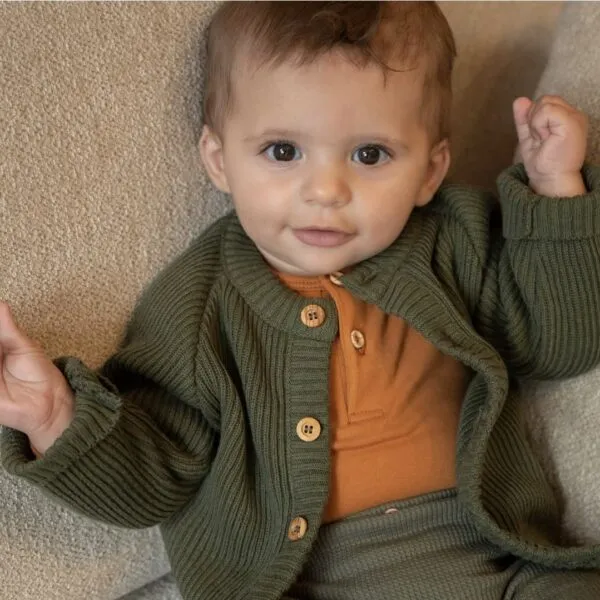 Klein baby | Gebreid vest groen